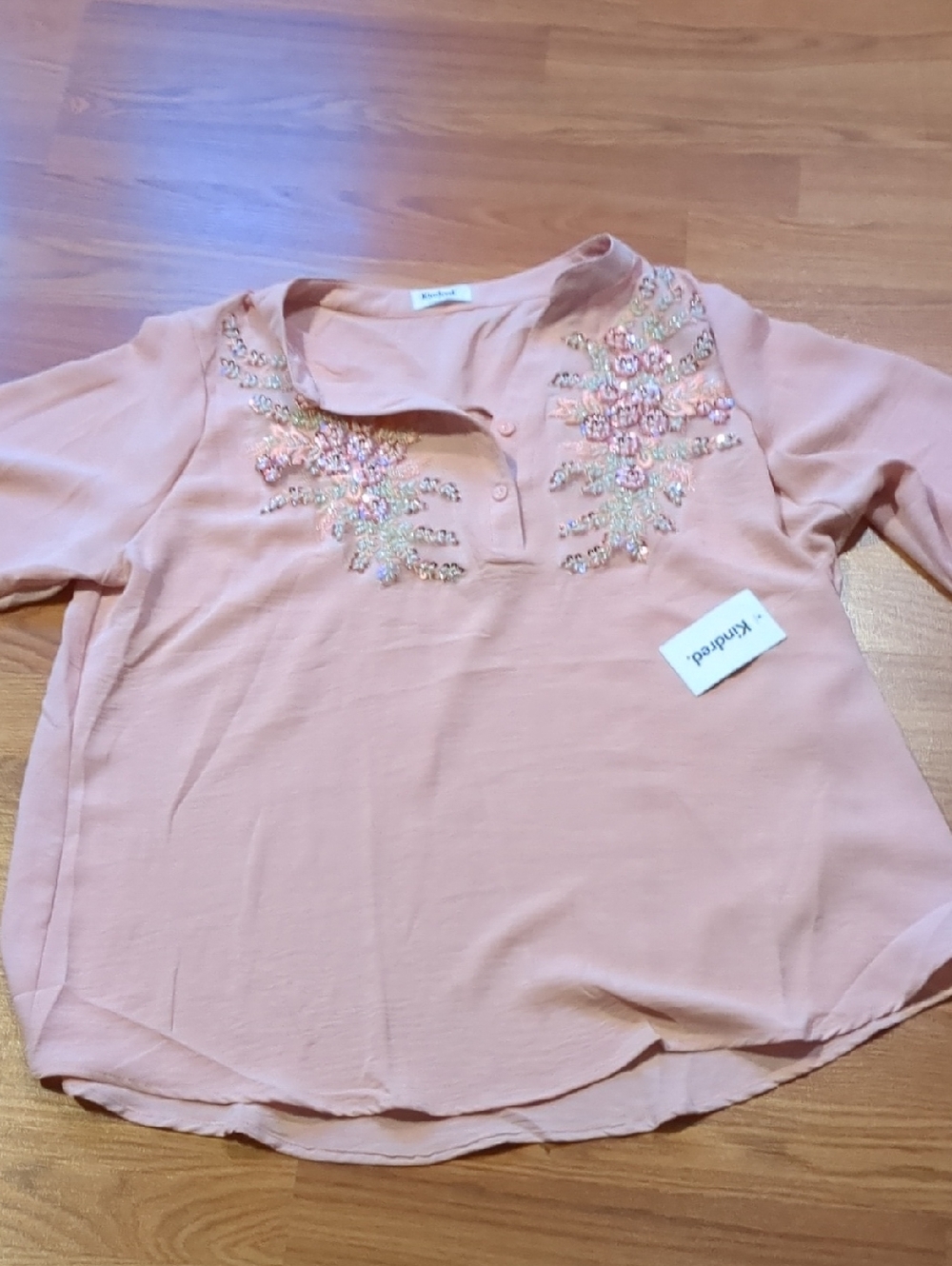 Kindred Mauve Beaded Embroidered Roll Tab Blouse.